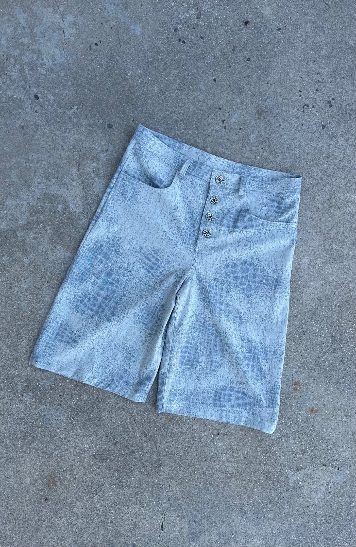 Laser denim jorts
