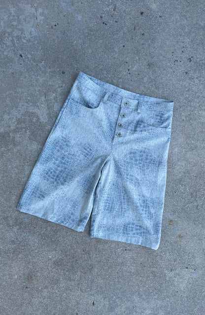 Laser denim jorts