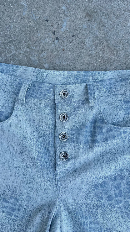 Laser denim jorts