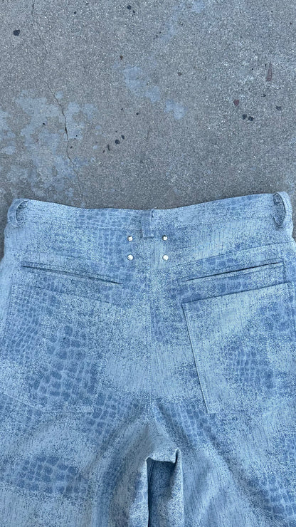 Laser denim jorts