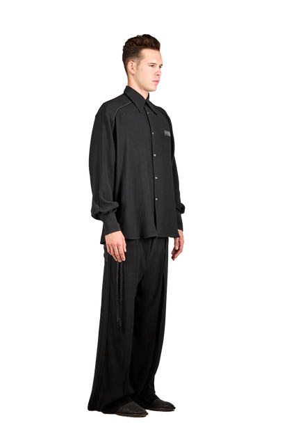 Metal tag black shirt