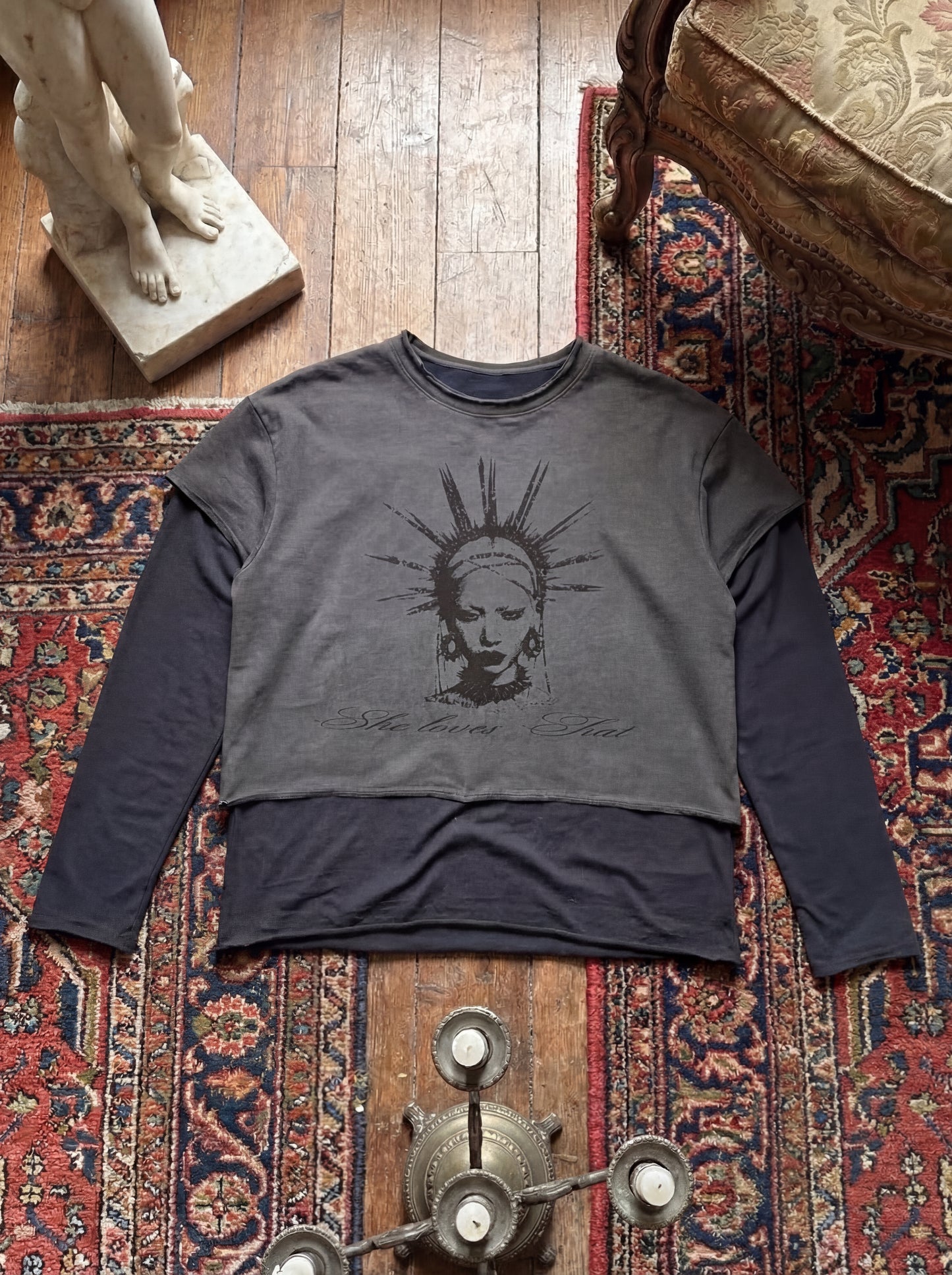 She loves Tiat double sleeve